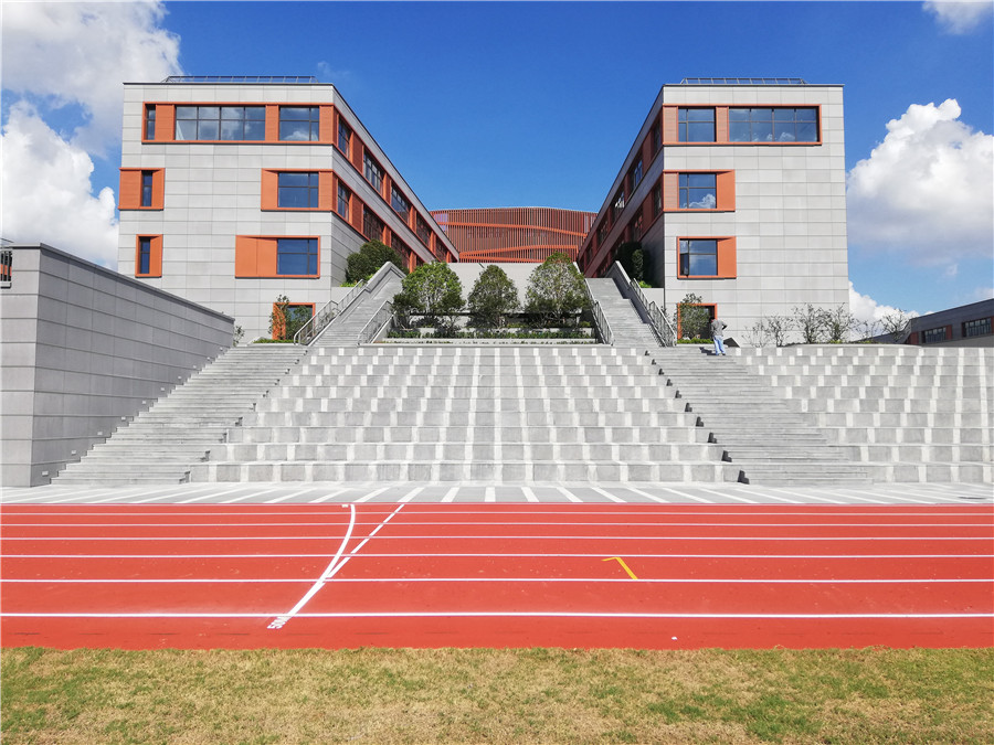 External Cladding Solution For Schools